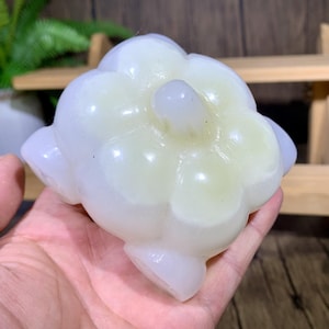 Natural Crystal FatTonny Carving, Hand Carved Crystal Pumpkin Skull Sculpture Home Decor, Healing Crystals Gifts.