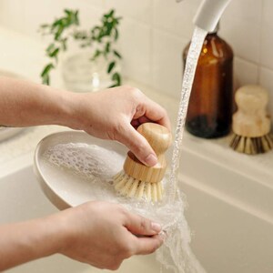 Set of 2 Bamboo Scrubbing Brushes • Kitchen Cleaning Pots & Pans Ergonomic Palm Brush Pack • Natural Eco, Zero Waste Scrubbers image 6