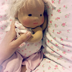 PDF-Muster Floppy Baby Doll Bild 1