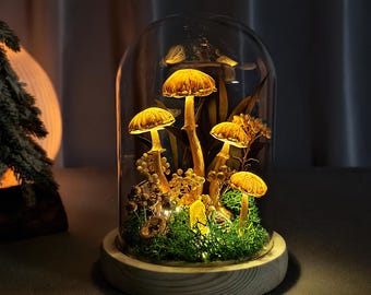 Lámpara de hongo dorada hecha a mano / Luz nocturna con forma de hongo del bosque encantado / Decoración de dormitorio / Decoración con forma de hongo