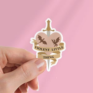 Gewelddadige kleine ding Kindle sticker vierde vleugel citaat sticker | Sticker boekenliefhebber | Xaden-citaat, sticker fantasiedraak, sticker, vuillezer