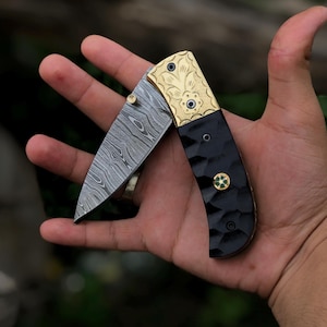 Custom Handmade Damascus Steel Folding knife Pocket knife Groomsmen Gift Best gift for him unique gift