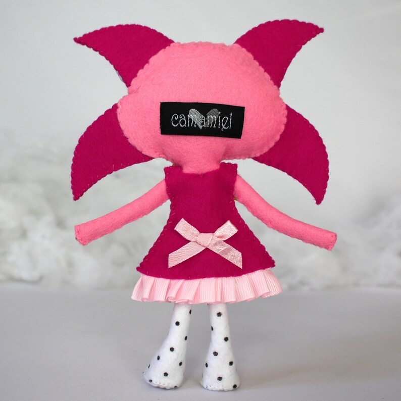 The creature from the black lagoon inspired handmade felt art doll ooak Lagoonrissa pink doll image 3