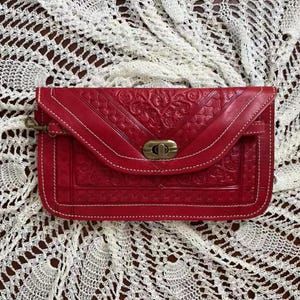 Cartera de cuero hecha a mano, hecha a mano en Marruecos, diseño de flores, bolsillos, bolso pequeño de cuero