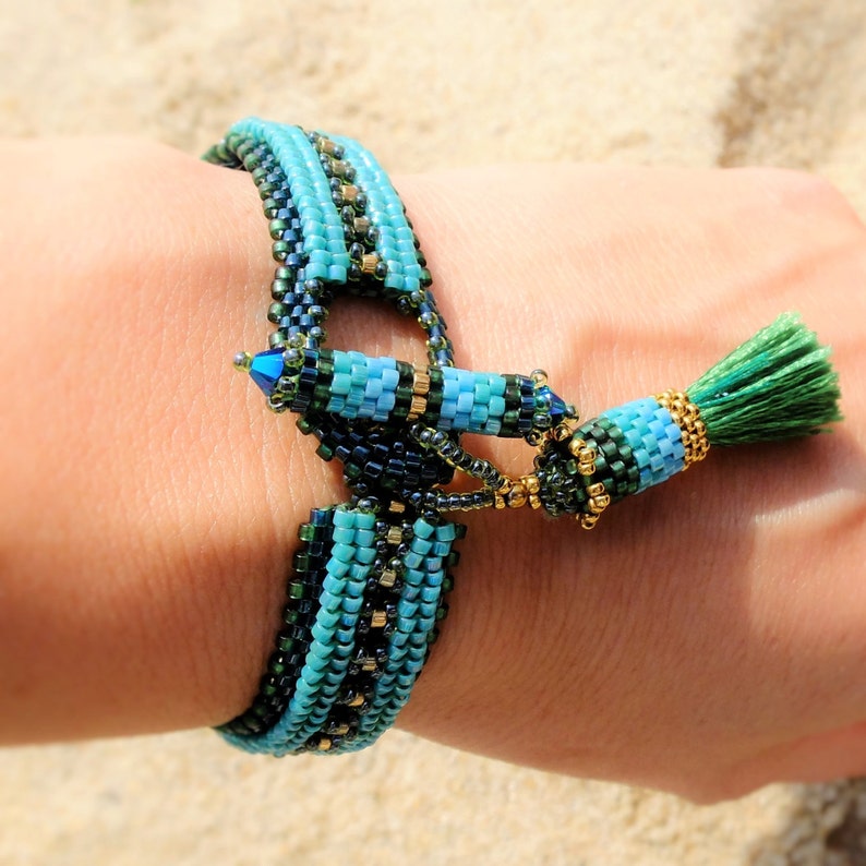 beaded friendship bracelets