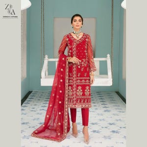 Wedding Wear Women Bridal Maxi Dress Customized Stitched Maxi Dress Pakistani Bridal Lehenga Lehenga choli for women Indian lehenga Saree.