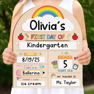 Personalized First Day of School Board – Custom Reusable Back to School Sign for Kids ( Ver 2 )
