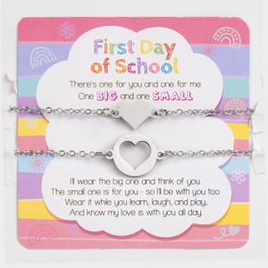 Mother And Child Back to School Bracelet Set, Matching Heart Bracelets for First Day of School, Keepsake Gift for Kids And Moms