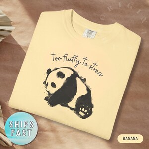 T-shirt panda trop duveteux pour faire du stress,T-shirt panda mignon | T-shirt en coton unisexe amusant pour les amoureux des animaux | Cadeau parfait pour les anniversaires et les fêtes