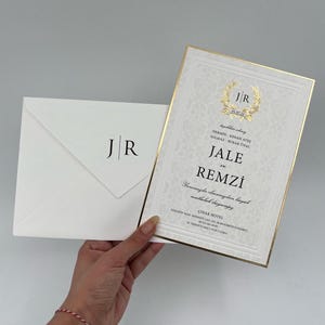 Minimalistische Hochzeitseinladung, weißer Umschlag, Gold Glitter Hochzeitseinladung, anpassbares Wachssiegel, elegant