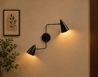 Mid-Century Modern Messing Swing-Arm Wandleuchte - Verstellbares Doppelarm-Nachttischlicht