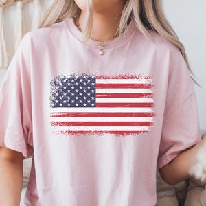 Vintage USA Flag Shirt: Patriotic 1776 Independence Day