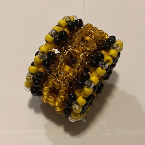 Bee Kandi Rotator Cuff