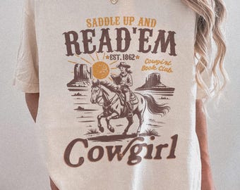 Comfort Colors® leesgrage cowgirl shirt cowboy romantiek Reader Club western boekenliefhebber shirt landelijk leesgrage T-shirt voor haar plattelandsmeisje