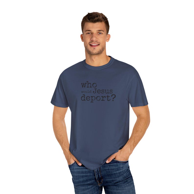 Pro Immigrant Comfort Colors T-Shirt: Ethically Grown Cotton, Social Justice Tee Bild 5