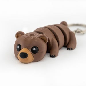 Grizzly Bear Keychain 3D Printed – Cute & Unique Animal Accessory – Perfect Gift for Animal Lovers