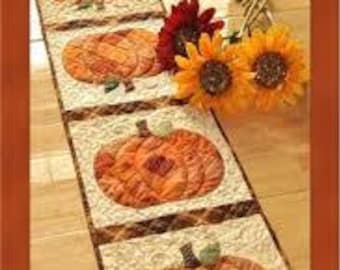 Sale - Patchwork Pumpkin Table Runner Pattern from Shabby Fabrics - 12.5" x 53"