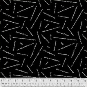 Puede incluir: Tela negra con texto blanco disperso. Se ven frases como "Here's what I can do", "I run down the hall" y "Getting bored is not allowed". Una regla en pulgadas está en la parte inferior.
