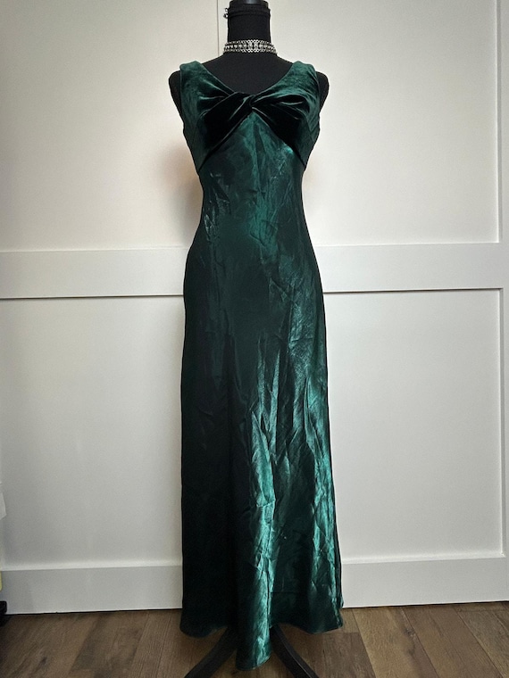 Vintage 1970s Niki Livas Emerald Green Velvet Organza Prom Dress Union Made