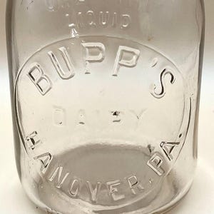 Bupp&#39;s Dairy, Hanover Pa 1 Pint Milk Bottle