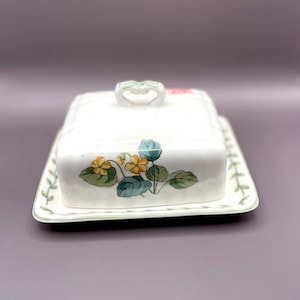 Vintage Mikasa Country Fleur Butter Dish