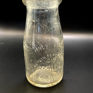 Vintage Will&#39;s Dairy 1/2 Pint Milk Bottle