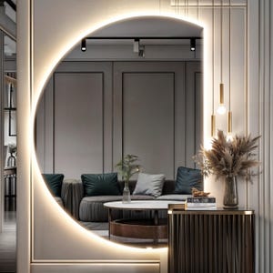 Halve maan hal led spiegel - halve maan verlichte spiegel - grote stijlvolle spiegel - halfronde led spiegel - hangende badkamerspiegel met licht
