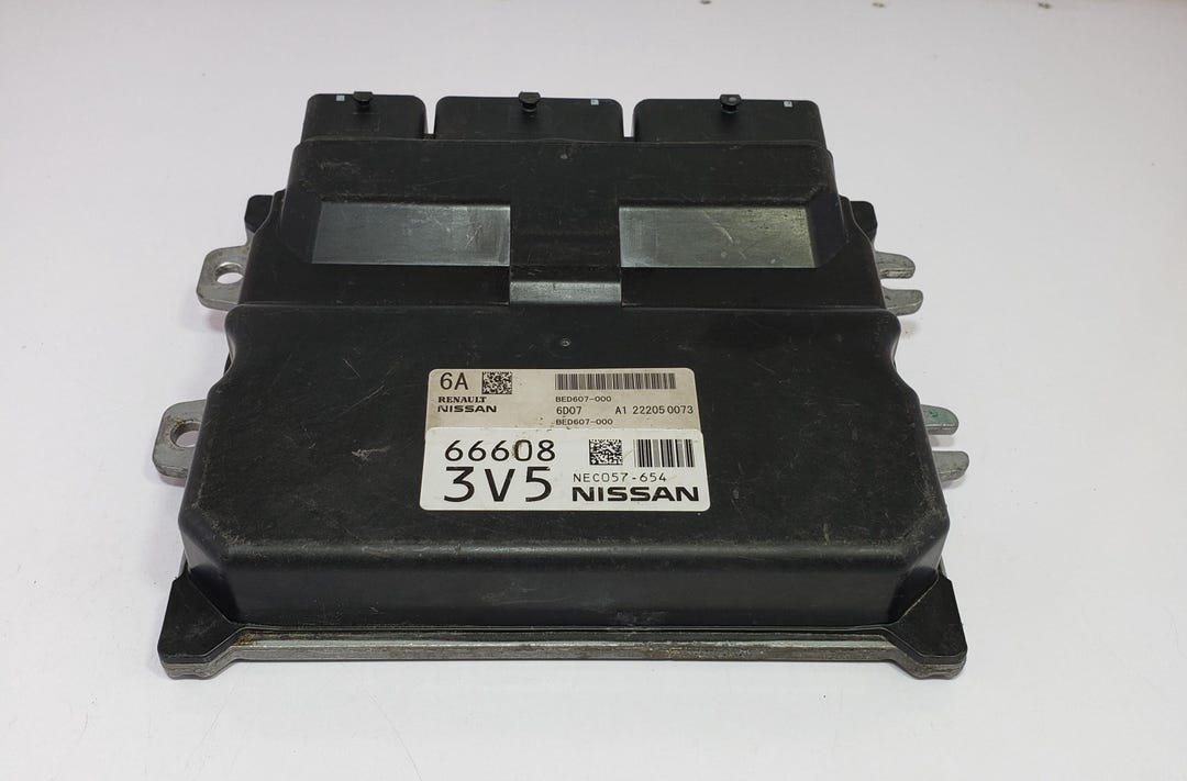 JDM Renault/nissan ECU ECM Engine Control Module NEC057-654 - Etsy