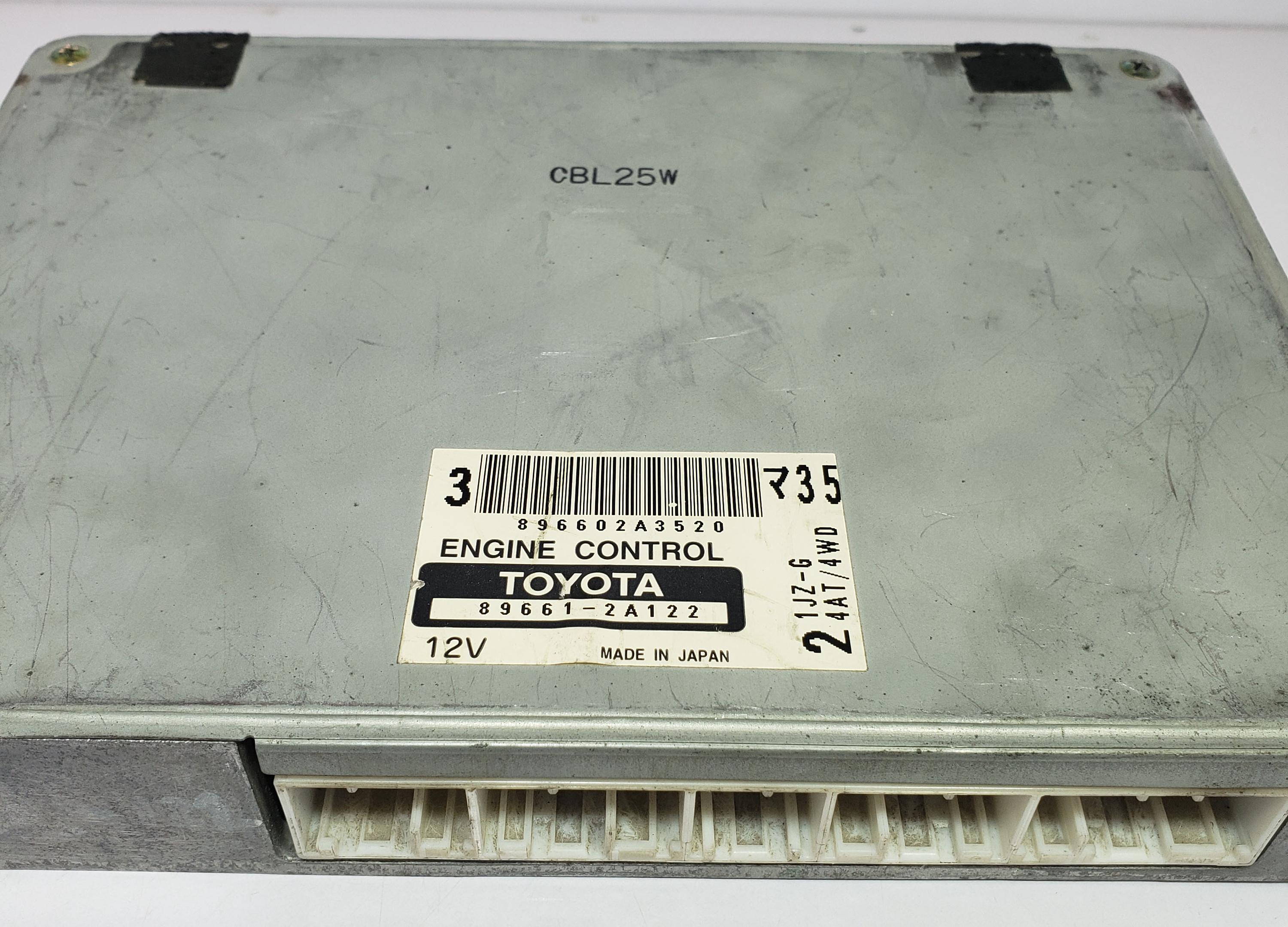 TOYOTA エンジンコントロールECU 89661-2A122 il_fullxfull.6828240030_1eby.jpg