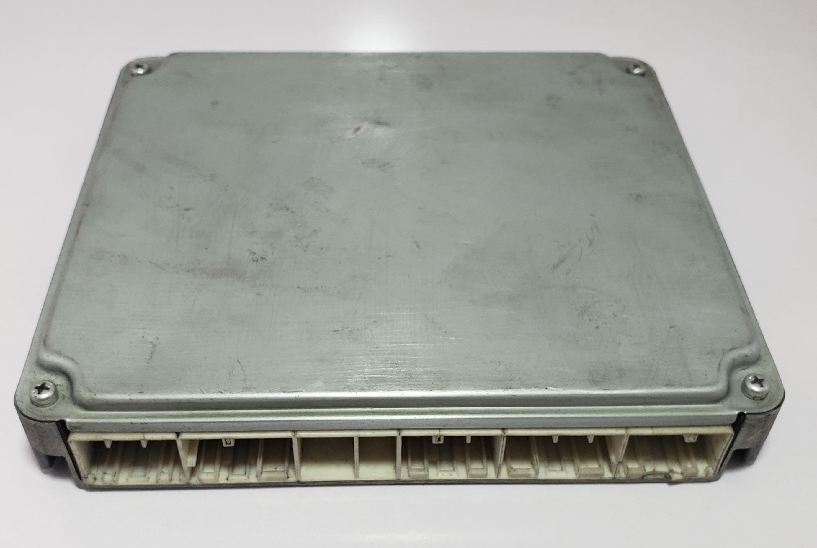 Sienta NCP81G Engine Control Unit / ECU 89661-52E51, 212000-2851