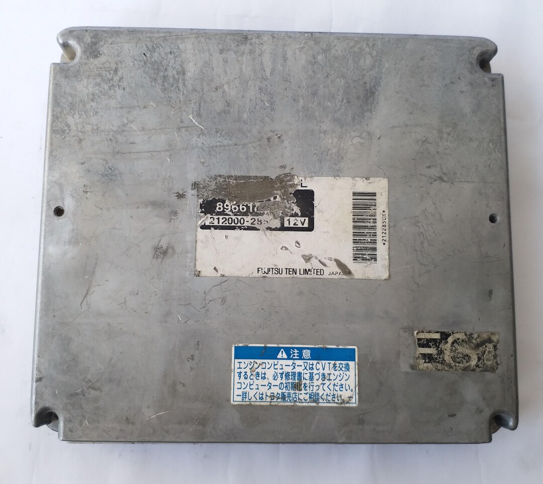 トヨタ シエンタ ECU NCP81G 89661-52E51 | 純正エンジンコントロール 