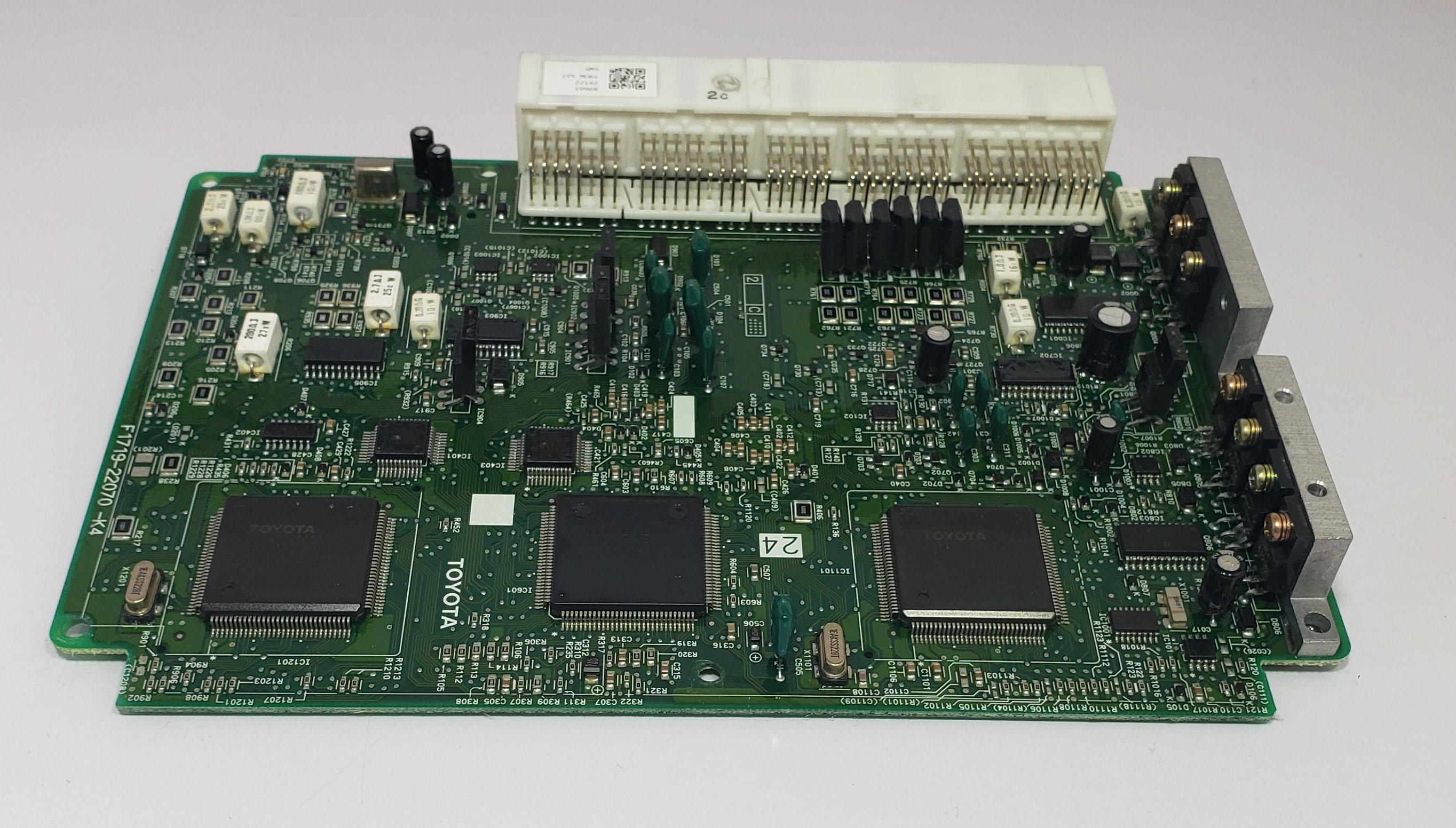 TOYOTA エンジンコントロールECU 89661-2A122 Toyota Engine Control Unit 89661-2A122 1JZ-G A/T 4WD ECU ECM JDM