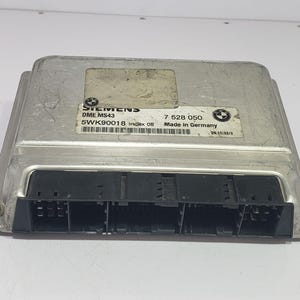 ECU DME BMW E46 325xi Siemens 5WK90018 7528050 Engine Control Module Used