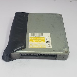 Toyota 3C-TE M/T ECU 89661-28300 | 12V Engine Control Unit | Oem Jdm Used