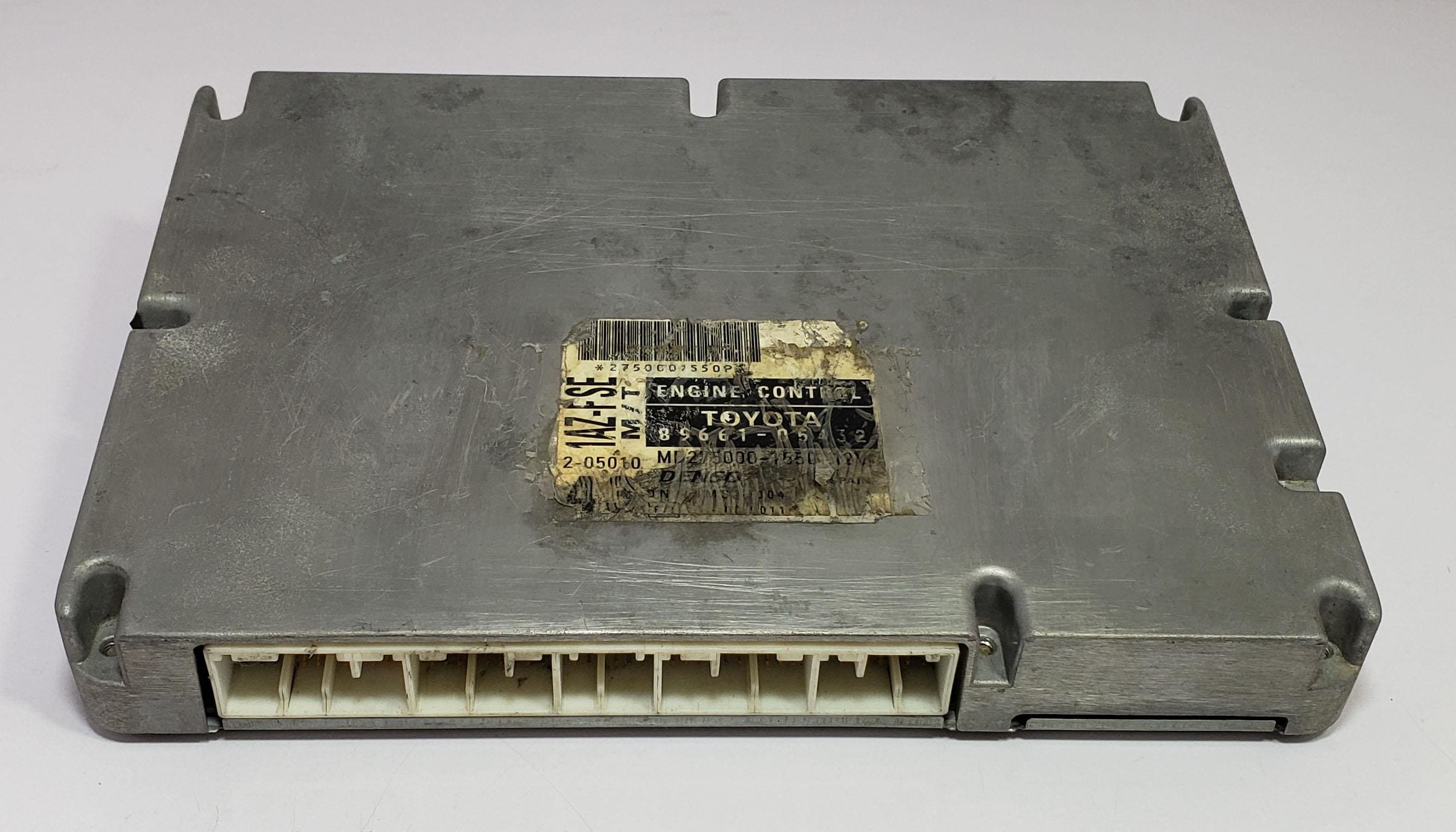 カーナビ 4 Pc ECU TOYOTA 1GD,1NZ-FE,1ZZ-FE,3S-FSE Engine Control Unit (ECU) for Toyota Avensis 2001 | 1AZ-FSE | Part