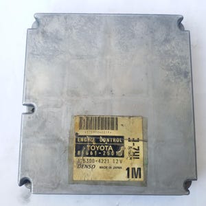 エンジンコントロールユニット / ECU トヨタ トヨエース 2002 GE