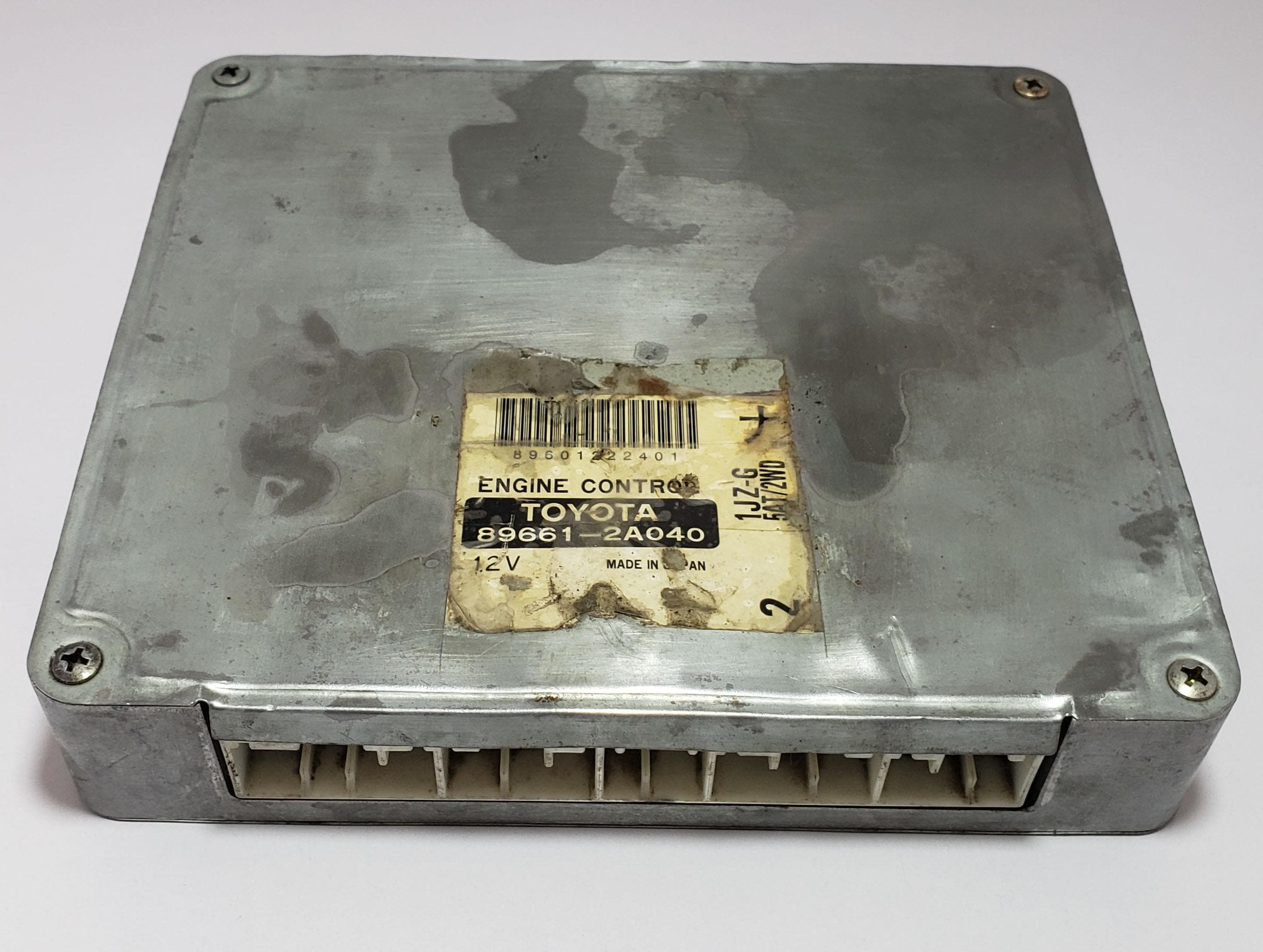 1997 Toyota Chaser Tourer-s JZX100 ECU Engine Computer 89661-2A040