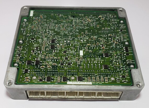 1997 Toyota Chaser Tourer-s JZX100 ECU Engine Computer 89661-2A040