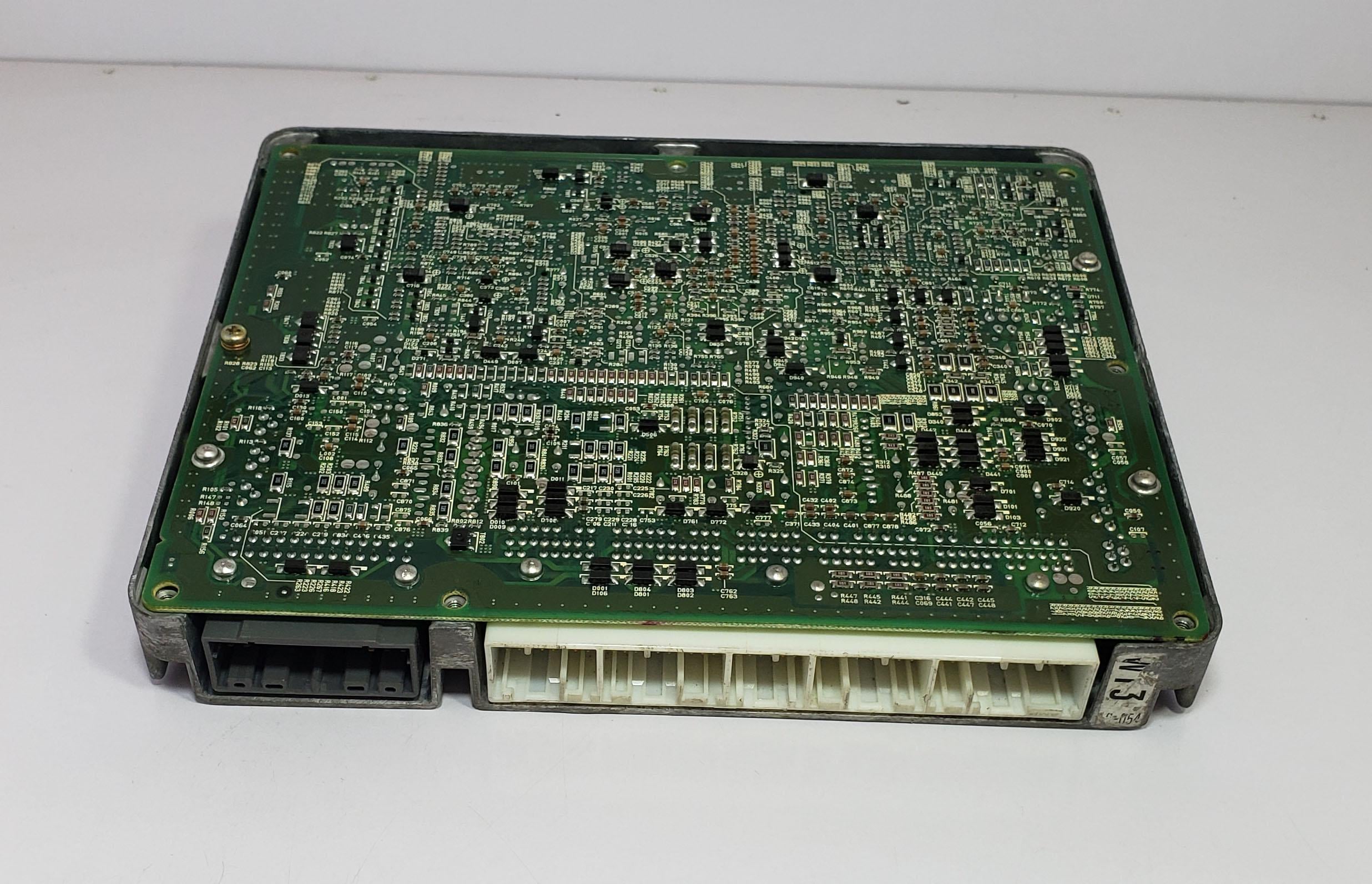 トヨタ 2JZ-FSE A/T 用エンジンコントロールユニット | ECU ECM 89661