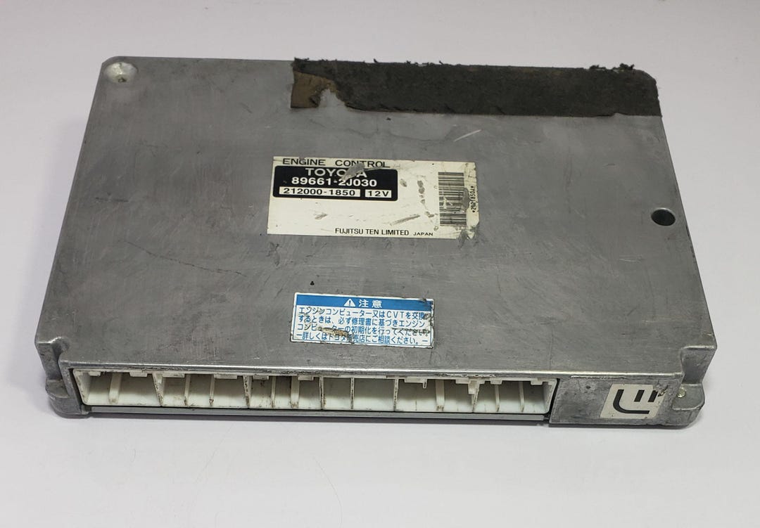 Engine Control Unit for Toyota Noah 2005 CBA-AZR65G 89661-2J030 212000 ...
