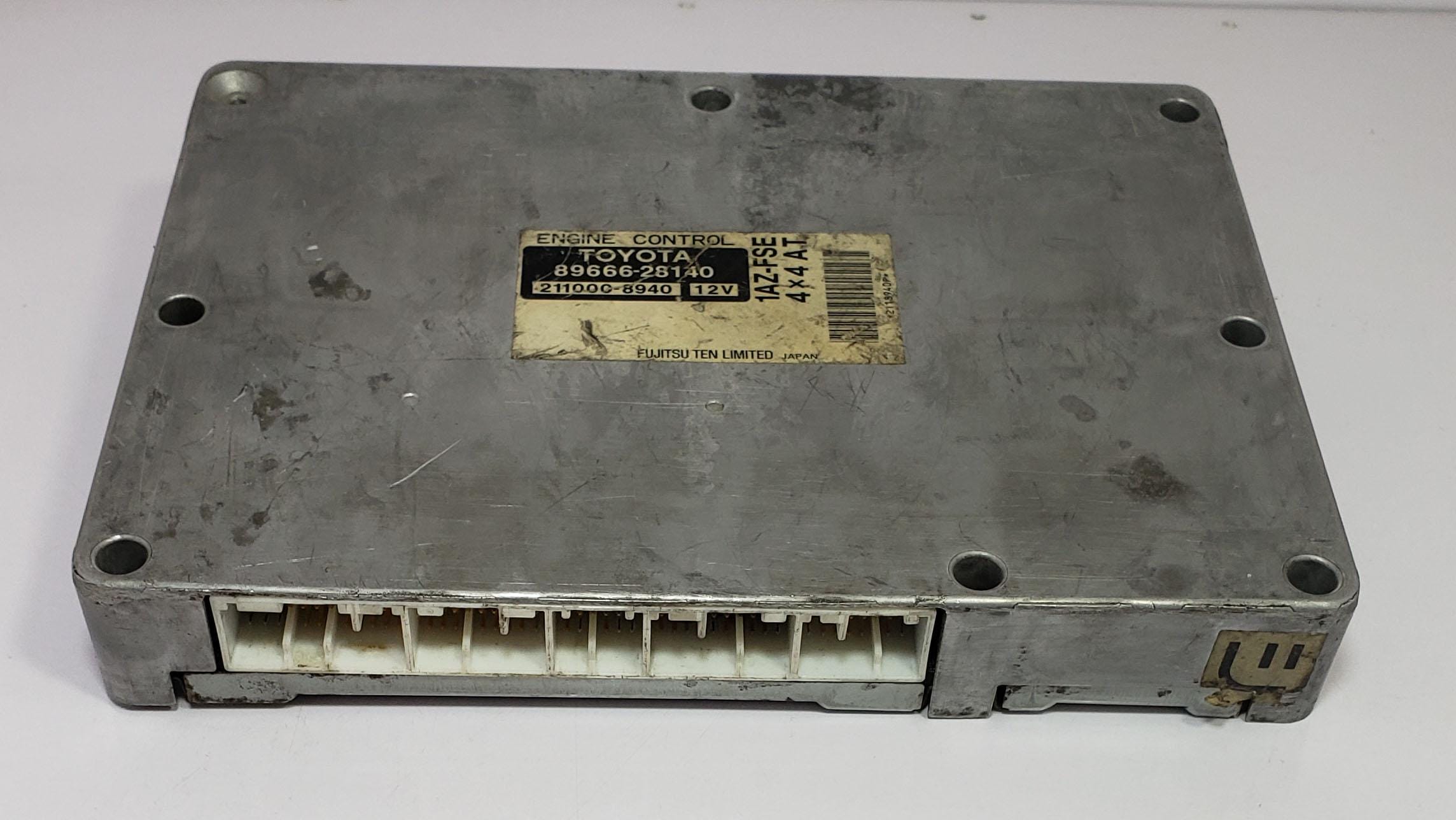 Toyota Noah 2001-2004 Engine Computer 1AZ FSE 89666-28140 211000