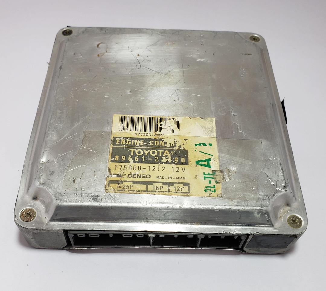 Toyota Mark II 1993 Y-LX90 ECU ECM Engine Control Unit 89661-22440