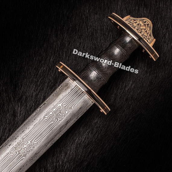 Anglo-Saxon Spatha Sword – Hand Forged 4 Core Twisted Damascus Blade with Gold Bronze Fittings