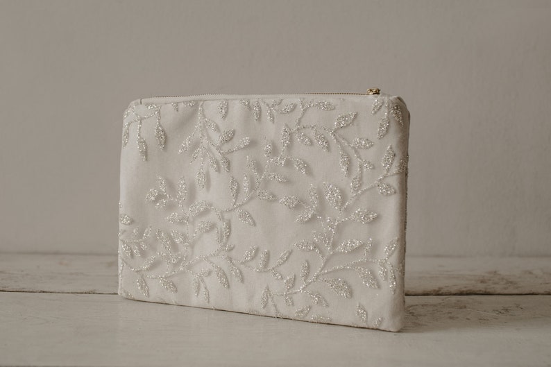 Ivory Bridal Wedding Clutch, Gift for the Bride, Photo Lining Wedding Purse image 4