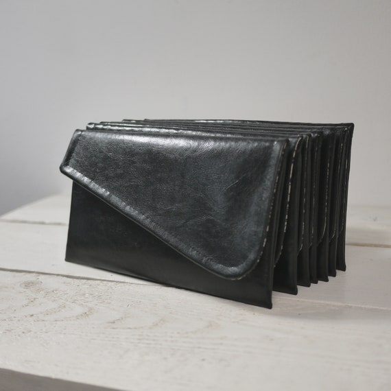 simple black clutch
