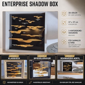 Könnte beinhalten: Ein weißer quadratischer Schattenkasten mit der Aufschrift ENTERPRISE SHADOW BOX, der goldfarbene 3D-gedruckte Raumschiffmodelle auf schwarzem Hintergrund zeigt. Der Kasten misst 37 x 37 cm und bietet drei Hintergrundvarianten: klassisch, Spiegelgravur und schwarzes Acryl.