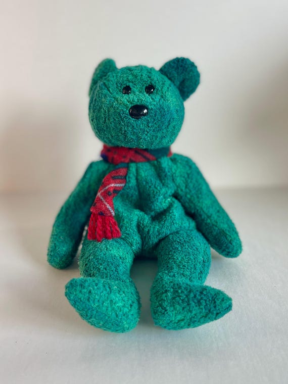 Rare and Retired Original 1999 Ty Beanie Baby Wallace With Tag