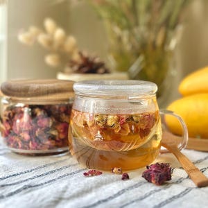 Glass Infuser Cup and Floral Tea Set | Choice of Rose, Jasmine, and Chrysanthemum