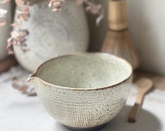 Handmade Matcha Bowl with Spout, Speckled Japanese Ceramic Chawan