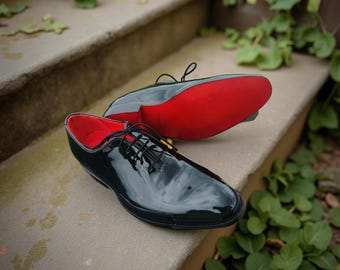 Handmade Black Patent Leather Oxford Shoes: Red Lining, Custom Fit